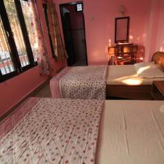 Отель Lumbini Village Lodge Непал, Лумбини - отзывы, цены и фото номеров - забронировать отель Lumbini Village Lodge онлайн комната для гостей