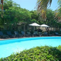 Отель Sarikantang Resort And Spa бассейн фото 3