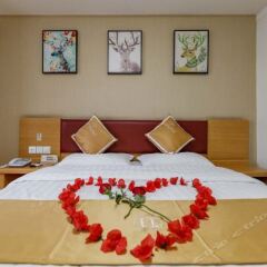 Отель Holiday Inn Express Chengdu West Gate сейф в номере