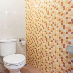 Saladaeng Gallery Hostel By Favstay Бангкок ванная фото 2