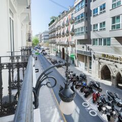 Отель Apartamentos Centrum Luxe by Alterhotels фитнесс-зал