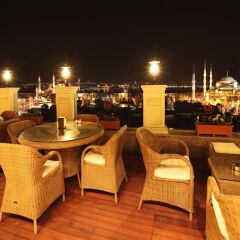 DeLuxe Golden Horn Sultanahmet Hotel бассейн фото 2