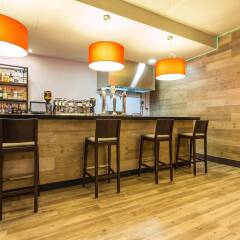 Urban Dream Granada Hotel гостиничный бар