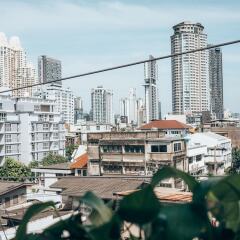 Отель Haus Sathorn 11 Bed & Breakfast Бангкок фото 8