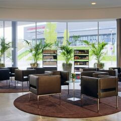 Отель Hilton Garden Inn Stuttgart Neckar Park интерьер отеля фото 2