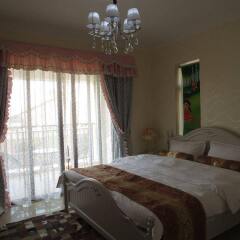 Апартаменты Private Enjoyed Home Aoyuan Apartment комната для гостей фото 2