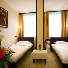 Prezident Hotel Нови Сад сейф в номере