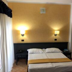 Antica Perla Residence Hotel Агридженто сейф в номере