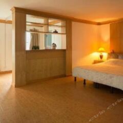 Отель Golden House @ Silom Бангкок комната для гостей фото 2