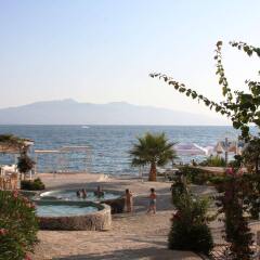 Bougainville Bay Hotel пляж