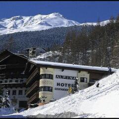 Отель Alpina Soelden Хохгургль
