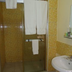 The Tulip By Ave Maria in Accra, Ghana from 115$, photos, reviews - zenhotels.com bathroom photo 3