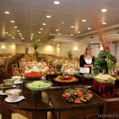 Caesar Premier Jerusalem Hotel Израиль, Иерусалим - отзывы, цены и фото номеров - забронировать отель Caesar Premier Jerusalem Hotel онлайн питание фото 2