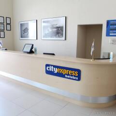 Отель City Express Playa del Carmen интерьер отеля