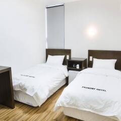 Отель Ekonomy Guesthouse Haeundae комната для гостей фото 2
