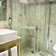 Laleli Gonen Hotel Турция, Стамбул - - забронировать отель Laleli Gonen Hotel, цены и фото номеров ванная фото 2