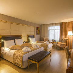 Отель Wyndham Batumi Грузия, Батуми - 1 отзыв об отеле, цены и фото номеров - забронировать отель Wyndham Batumi онлайн комната для гостей фото 2