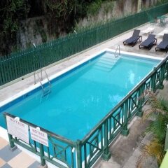 Отель Pineapple Court Hotel Ямайка, Очо-Риос - отзывы, цены и фото номеров - забронировать отель Pineapple Court Hotel онлайн бассейн