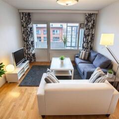 Отель Kotimaailma Apartments Lappeenranta Финляндия, Лаппеэнранта - 2 отзыва об отеле, цены и фото номеров - забронировать отель Kotimaailma Apartments Lappeenranta онлайн комната для гостей фото 5