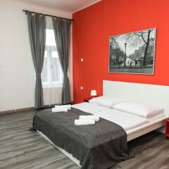 Апартаменты Welcome Apartment on V Tunich комната для гостей фото 3