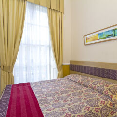 Отель Admiral Hotel at Park Avenue Великобритания, Лондон - отзывы, цены и фото номеров - забронировать отель Admiral Hotel at Park Avenue онлайн комната для гостей фото 2
