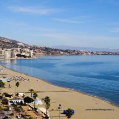 Отель Apartamentos Vega Sol Playa Фуэнхирола пляж