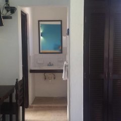 El Acuario Hotel in Playa del Carmen, Mexico from 94$, photos, reviews - zenhotels.com guestroom photo 3