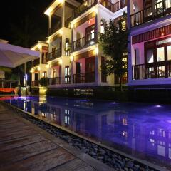 Отель Hoi An River Palm Villas бассейн