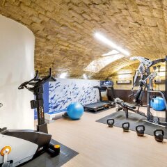Отель Best Western Hôtel Littéraire Arthur Rimbaud фитнесс-зал фото 5