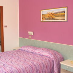 Hotel Sandra Римини комната для гостей