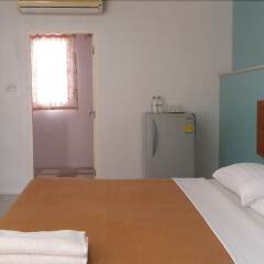 Отель Sophon.19 Apartment (Baan Klang Noen) Таиланд, Паттайя - отзывы, цены и фото номеров - забронировать отель Sophon.19 Apartment (Baan Klang Noen) онлайн комната для гостей фото 3