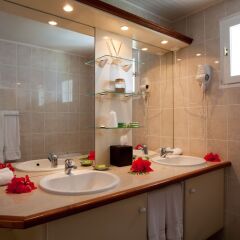 Le P'tit Morne in Gustavia, Saint Barthelemy from 726$, photos, reviews - zenhotels.com bathroom