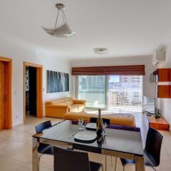 Отель Fabulous Apartment With Pool, Upmarket Area Мальта, Слима - отзывы, цены и фото номеров - забронировать отель Fabulous Apartment With Pool, Upmarket Area онлайн в номере