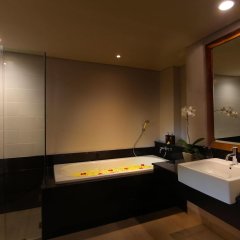 The Kirana Canggu Hotel - CHSE Certified in Bali, Indonesia from 75$, photos, reviews - zenhotels.com bathroom