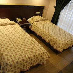 Metropolis Hotel комната для гостей