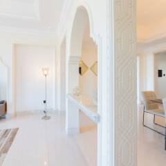 Отель Maison Privee - Burj Khalifa Community комната для гостей