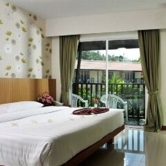Отель Baan Karon Resort балкон