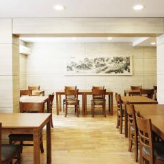 M.BIZ Hotel питание