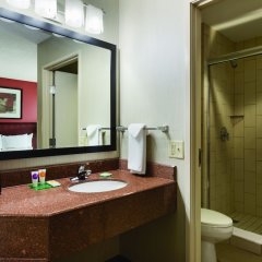 Hyatt Place College Station in College Station, United States of America from 175$, photos, reviews - zenhotels.com bathroom