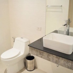 Отель Coconut Bay Club Suite 203 Таиланд, Ланта - отзывы, цены и фото номеров - забронировать отель Coconut Bay Club Suite 203 онлайн ванная