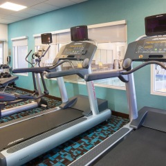 Отель Fairfield Inn & Suites by Marriott Columbus OSU США, Колумбус - отзывы, цены и фото номеров - забронировать отель Fairfield Inn & Suites by Marriott Columbus OSU онлайн фитнесс-зал фото 3