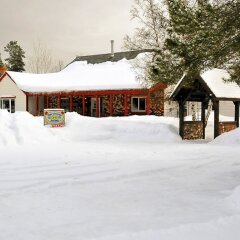 Отель Rose Cottage Bed & Breakfast парковка