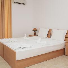 Апартаменты Silver Springs Apartments комната для гостей фото 4