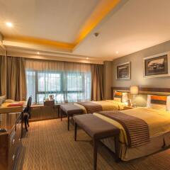 Отель The Residence at Singapore Recreation Club комната для гостей