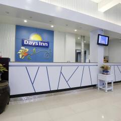 Отель Days Inn by Wyndham Patong Beach Phuket банкомат