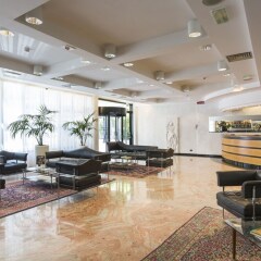 Отель Astoria Suite Hotel Италия, Римини - 9 отзывов об отеле, цены и фото номеров - забронировать отель Astoria Suite Hotel онлайн интерьер отеля фото 3