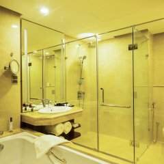 Отель Marino Beach Colombo Шри-Ланка, Коломбо - 1 отзыв об отеле, цены и фото номеров - забронировать отель Marino Beach Colombo онлайн ванная