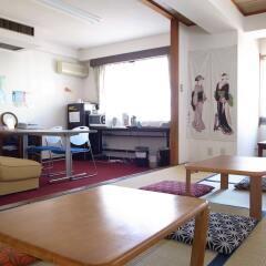 Tokyo Ueno Youth Hostel Токио интерьер отеля