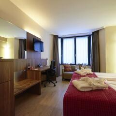 Отель Holiday Inn Brussels Schuman комната для гостей фото 2