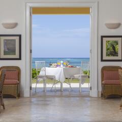 Отель Luxury Villas at Tortuga Bay питание